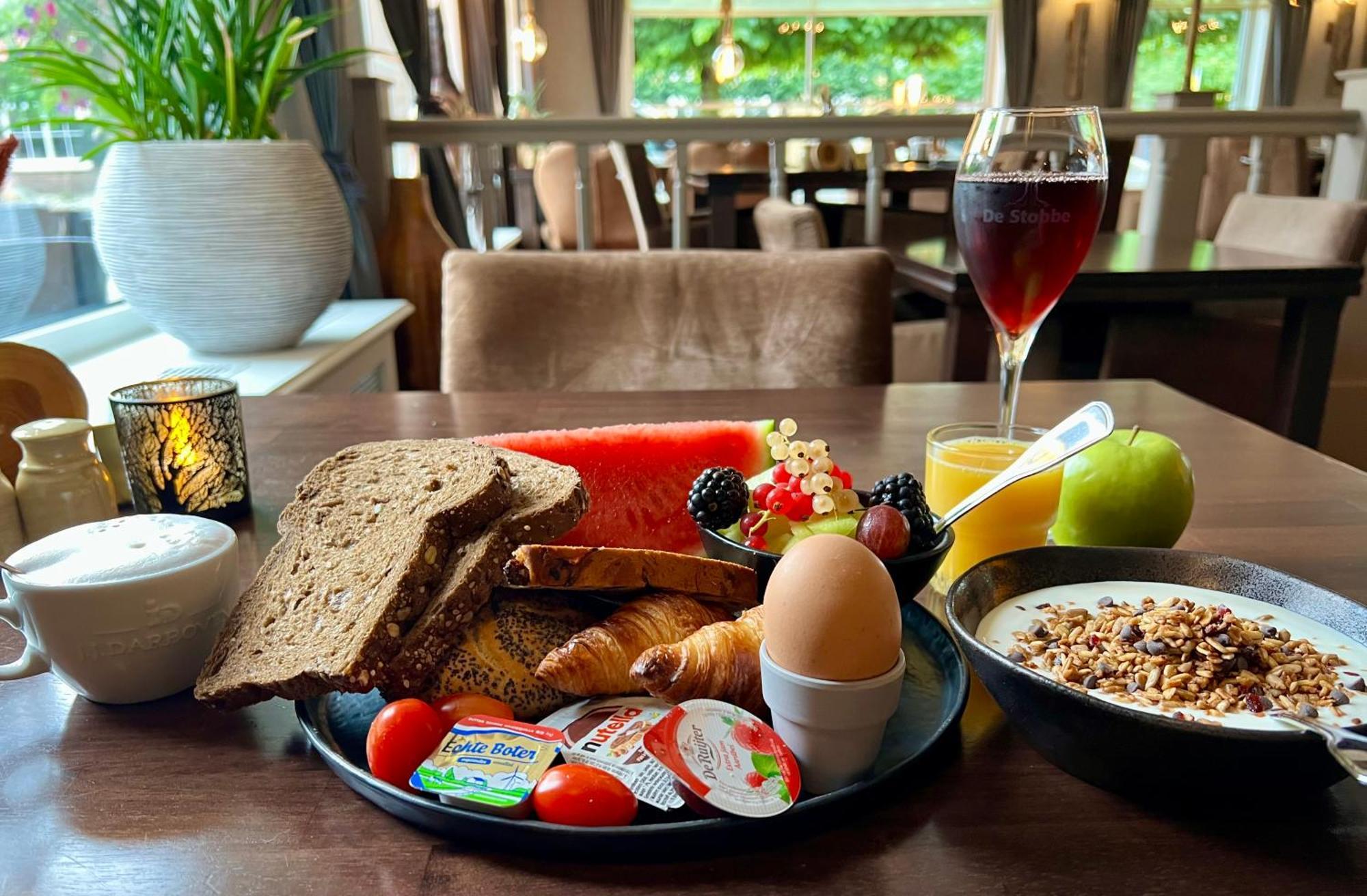 De Stobbe Hotel & Suites Ruinen 外观 照片